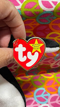 Load image into Gallery viewer, Ty Beanie Babies Waddle The Penguin Bird (Retired)
