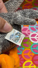 Load image into Gallery viewer, Ty Beanie Babies Honks the Goose Bird (Retired)
