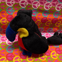 Load image into Gallery viewer, Ty Beanie Babies Kiwi The Toucan Bird Retired (Pre-owned)
