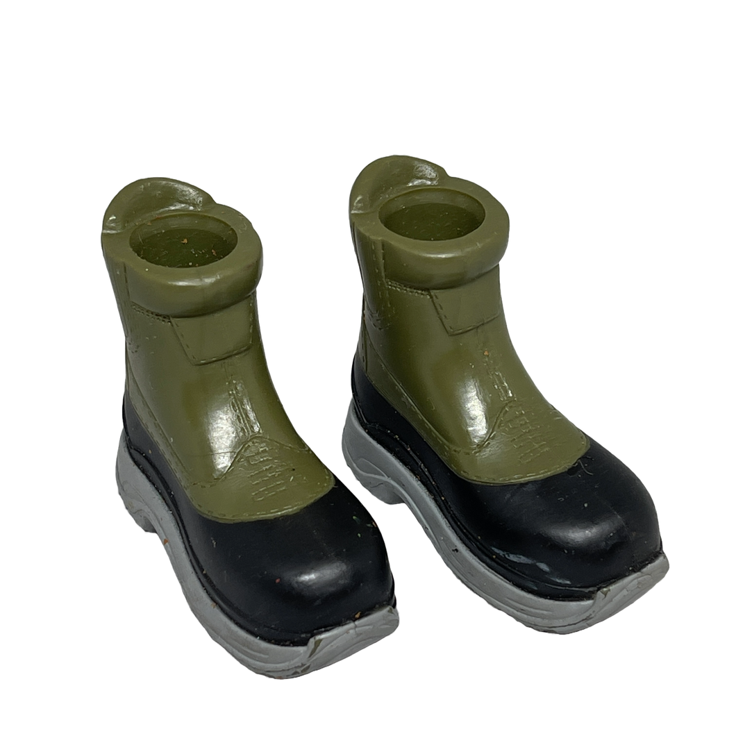 MGA Bratz Bratz Boyz Doll Green & Black Boots (Pre-owned)