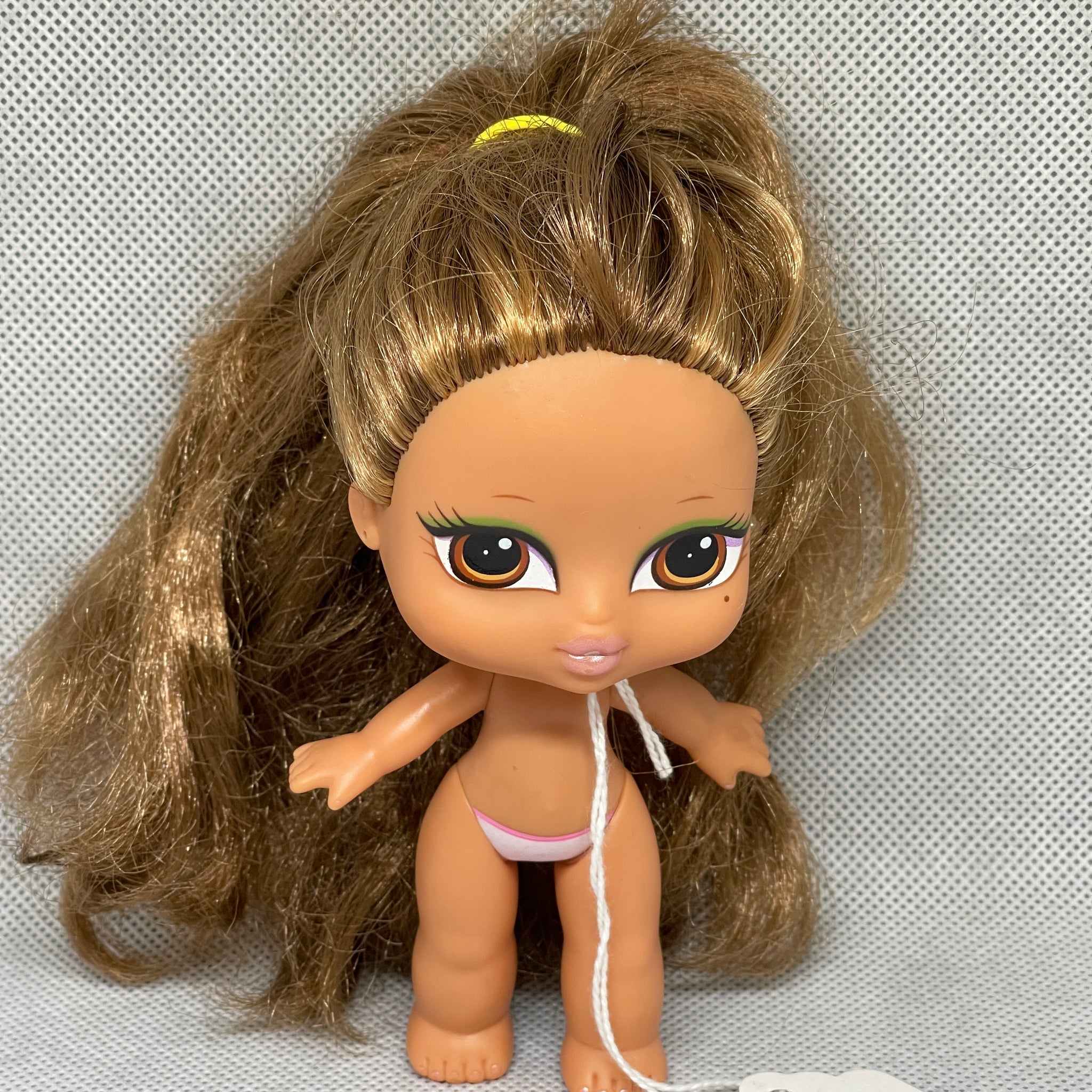 MGA Bratz Babyz Doll Hair Flair Yasmin Streaks Pink Lips Open Mouth 4. Groovy61crafts