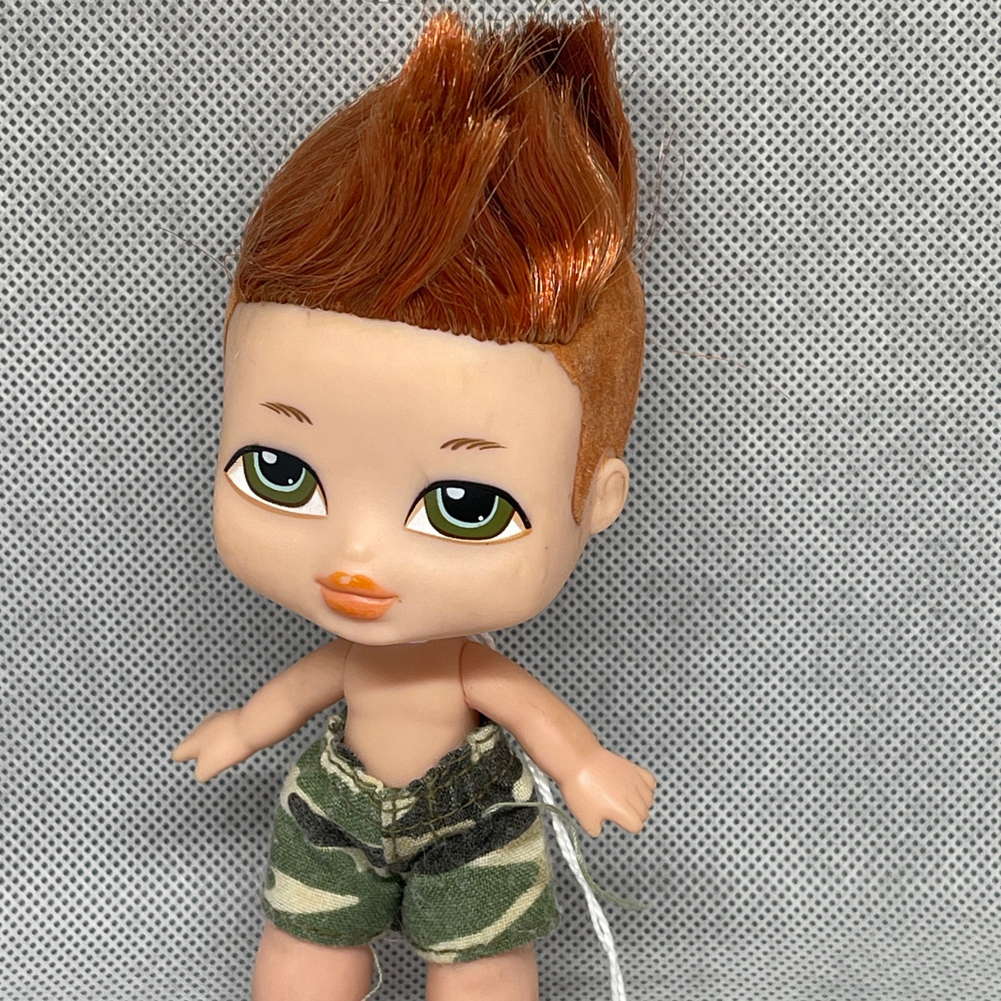 MGA Bratz Babyz Doll Boyz Cameron Mohawk Camo Shorts 4.5 Pre Owned B 3