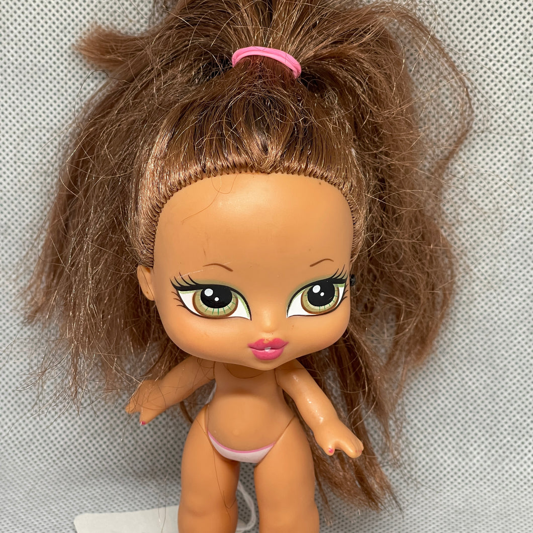 MGA Bratz Babyz Doll Yasmin Open Mouth Pink Lips 4.5