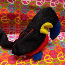 Load image into Gallery viewer, Ty Beanie Babies Kiwi The Toucan Bird Retired (Pre-owned)
