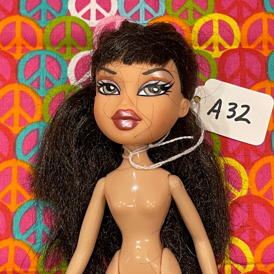 Bratz  Jade Doll Lot #20A Doll A- #32 Nude Fashion Doll Only