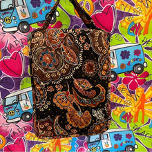 Load image into Gallery viewer, Vera Bradley Bohemian Floral lunch bag 8" x 7"
