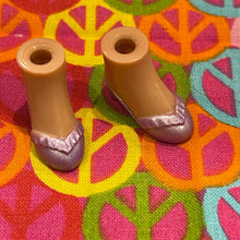 Load image into Gallery viewer, Bratz Footwear Girlz Kids Purple Shoes
