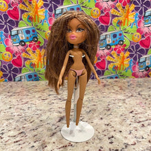 Load image into Gallery viewer, Bratz Yasmin Selfie Snaps Doll Legs Bend - #20 (Lot 3) Nude Fashion Doll Only
