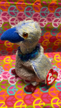 Load image into Gallery viewer, Ty Beanie Babies 2000 Birds Buzzy the Buzzard (Retired)
