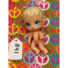 Load image into Gallery viewer, Bratz Lil Angelz 4&quot; Cloe Doll Toddler Bow Cute Eyes Ponytails #B-41
