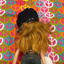 Load image into Gallery viewer, Bratz Wildlife Safari Meygan Doll Dressed, Jewelry, Hat Bin: 20B #113 As Shown
