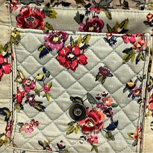 Load image into Gallery viewer, Vera Bradley Tan and Red Quilted Crossbody Bag 8" x 7"
