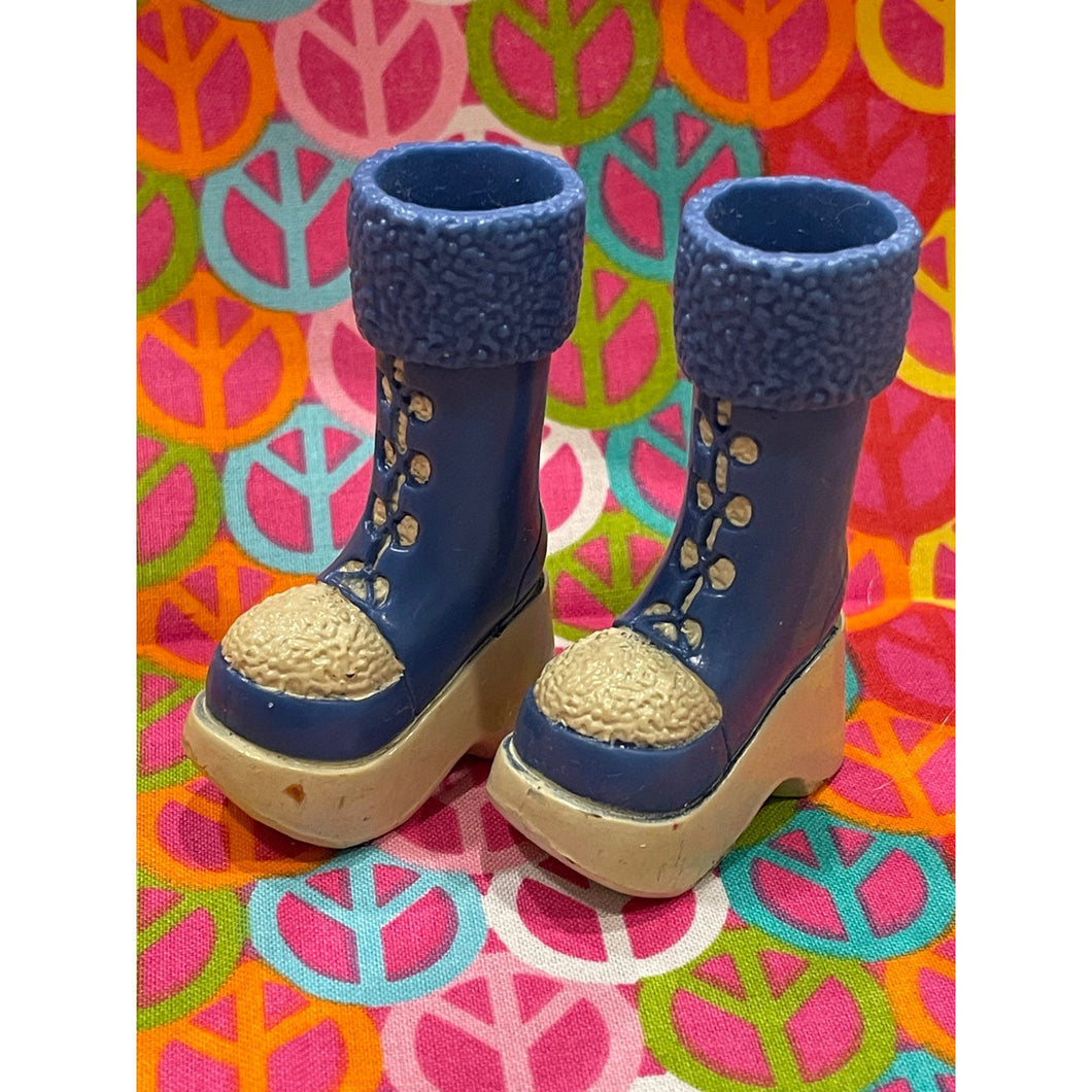 Bratz Footwear Dana Blue Wintertime Wonderland Boots