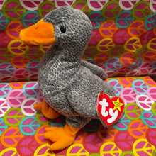 Load image into Gallery viewer, Ty Beanie Babies Honks the Goose Bird (Retired)
