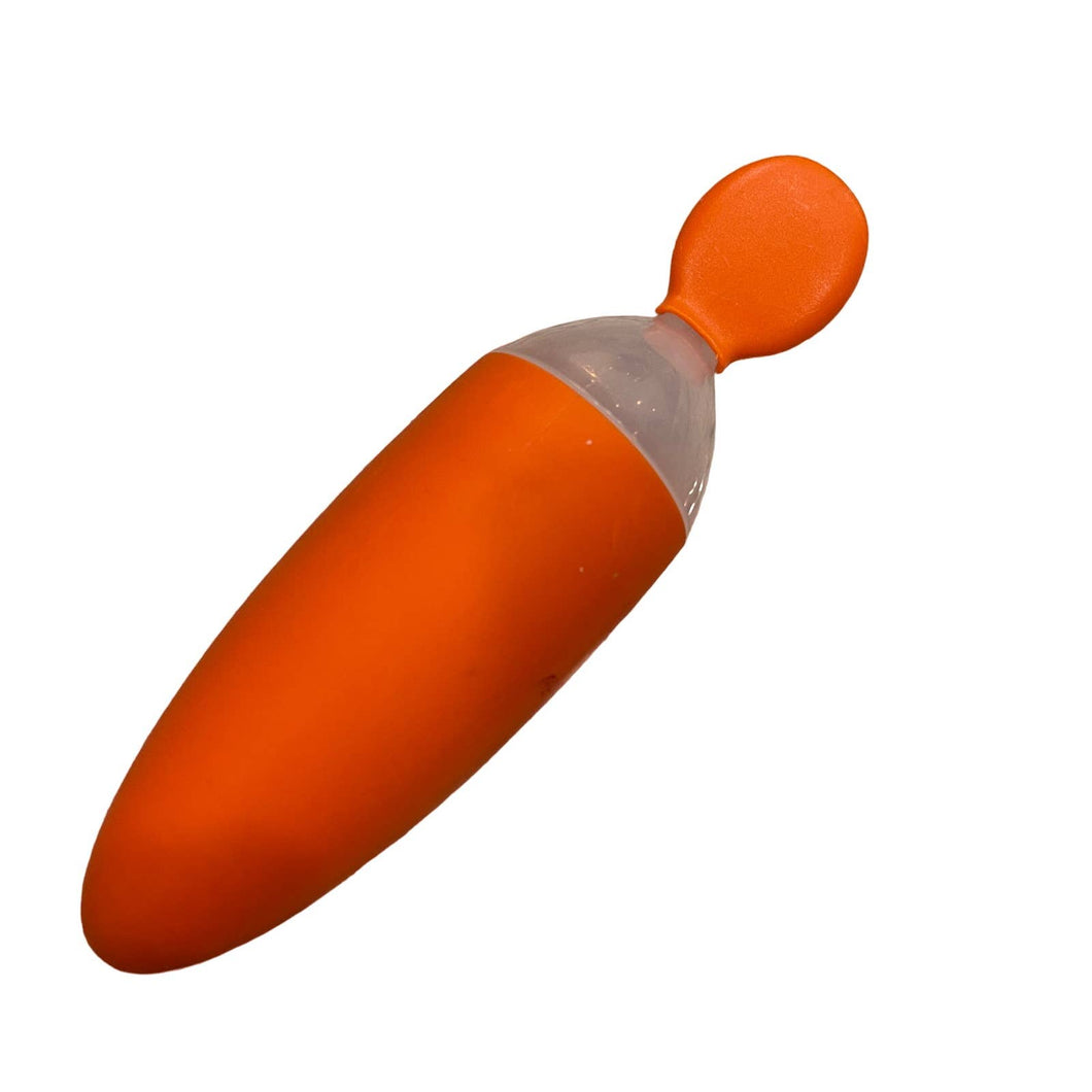 Boon Orange Carrot Squirt Squeeze Infant Training Spoon feeder (Pre-owned)