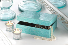 Load image into Gallery viewer, Turquoise Crocodile Pattern Saurian Storage Box
