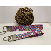 Load image into Gallery viewer, Mother &amp; Daughter Groovy Pink Peace Sign Symbol White Dove 7/8&quot; Grosgrain Keychain Wristlet Bracelets
