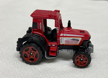 Load image into Gallery viewer, Mattel Matchbox 2006 #704 King 8.2 Red Tractor Truck Thailand MB703
