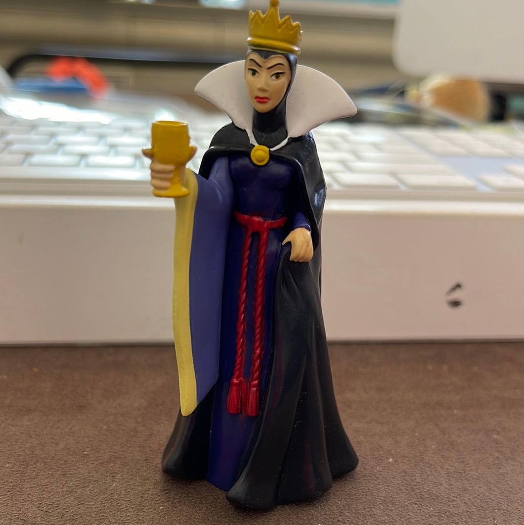 Disney Villains Snow White & The Seven Dwarfs Evil Queen Figurine PVC