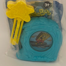 Load image into Gallery viewer, Burger King 2011 Surfin&#39; Legends of Bikini Bottom Toy
