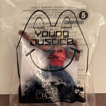 Load image into Gallery viewer, McDonald&#39;s 2011 Young Justice Aqualad Action Figure Toy #5
