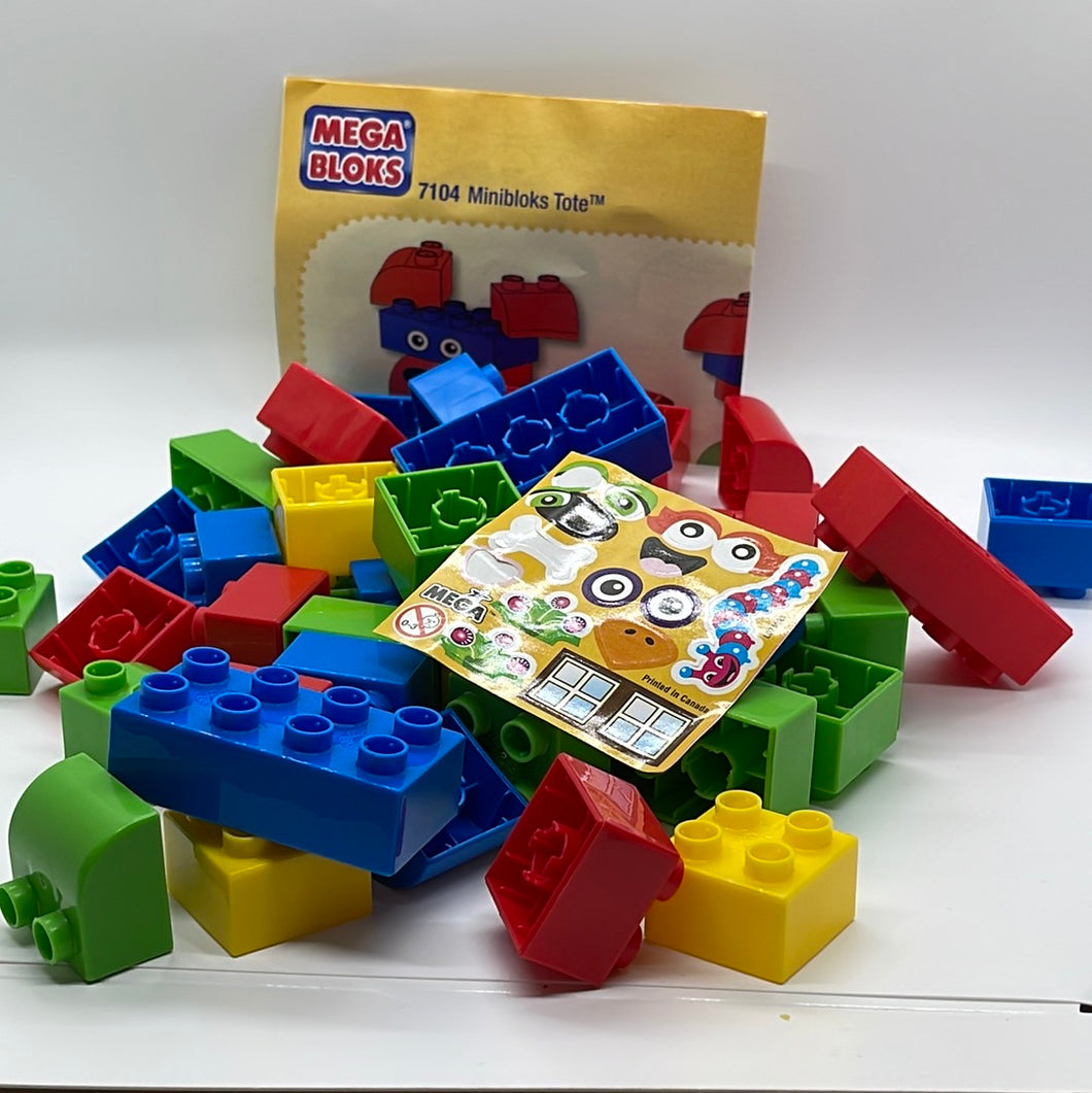 Mega Bloks Miniblocks Tote 7104, 39 Pieces (Pre-owned)