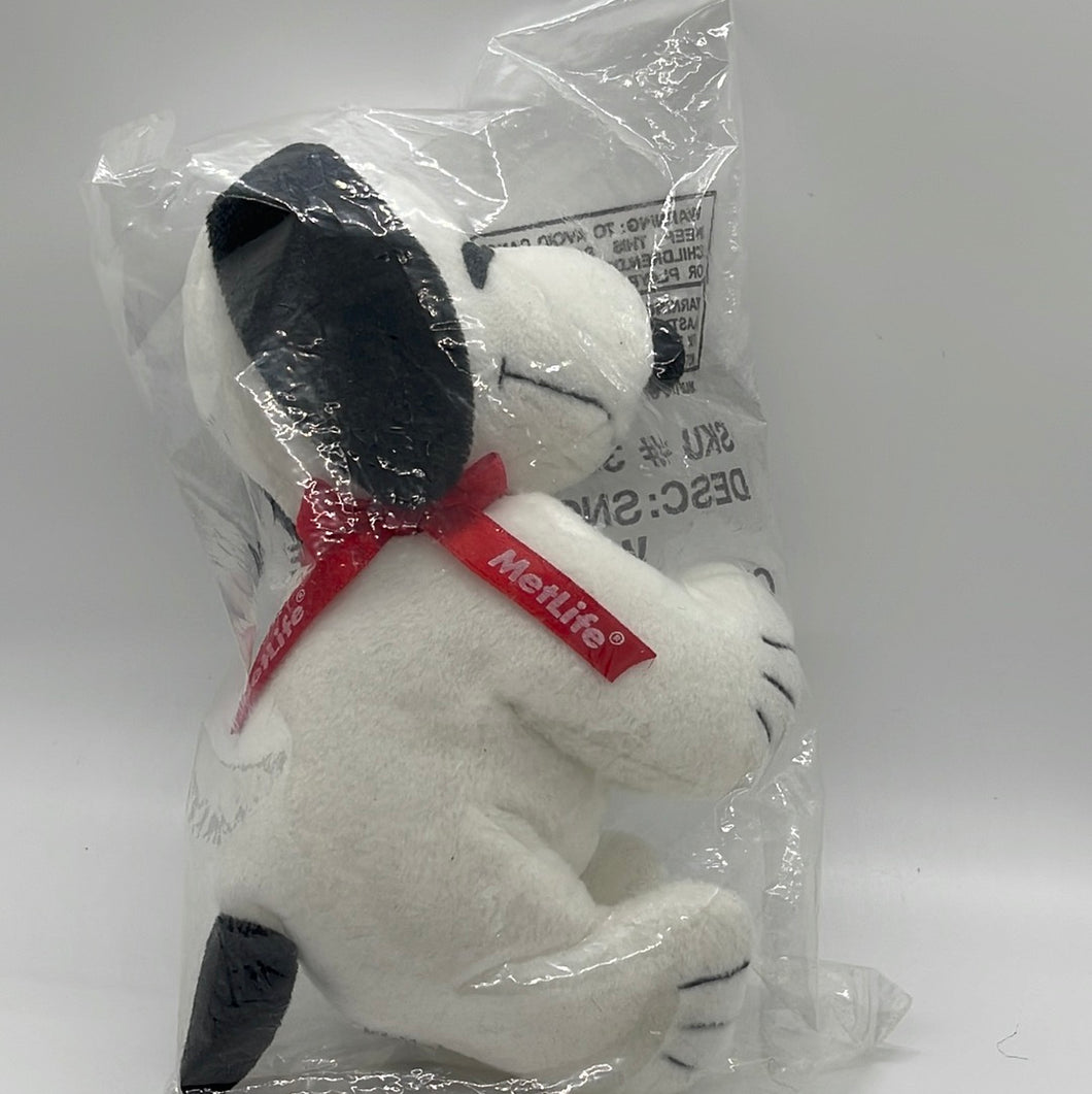 metlife snoopy plush