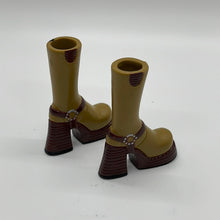 Load image into Gallery viewer, Bratz Tan &amp; Brown Platform Boot Brown Sole And Buckle High Tops (Pre-owned)
