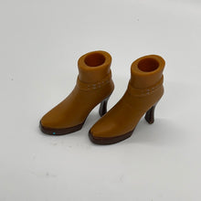 Load image into Gallery viewer, Bratz Boots Rust Low Top Boots Heels Brown Bottom (Pre-owned)
