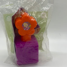 Load image into Gallery viewer, Burger King 2009 Polly Pocket Nail Deco Dispenser
