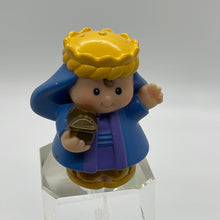 Load image into Gallery viewer, Fisher Price Little People Nativity Wise Men Mattel 2002 Figure (Pre-Owned) #27
