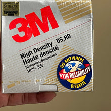 Load image into Gallery viewer, 3M High Density Double Sided HD 3.5&quot; Computer Floppy Disk 10 per Box
