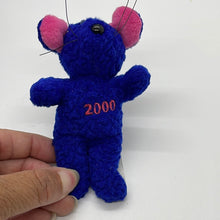 Load image into Gallery viewer, Vtg 2000 Avon Birthstone Full Of Beans Millennium Cheesecake Mouse Stuffed Toy (Pre-Owned)

