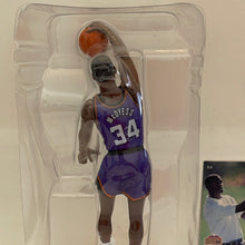 Load image into Gallery viewer, Starting Lineup 1997 10th Edition Antonio McDyess 6&quot; Figure and Card (Pre-owned)
