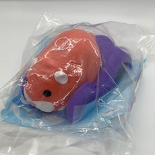 Load image into Gallery viewer, Burger King 2010 Pets On-The-Move Zhu Zhu Pets Peachy Hamster

