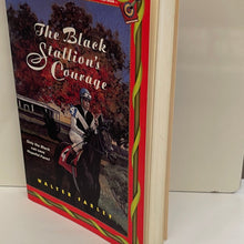 Load image into Gallery viewer, Black Stallion&#39;S Courage Paperback By Walter Farley (Pre Owned)
