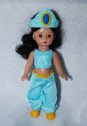 McDonald's 2004 Madame Alexander Wendy Doll as Jasmine Toy #1 (pre-owned)