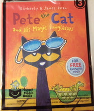 Load image into Gallery viewer, McDonald&#39;s 2015 Pete the Cat Magic Sunglasses book Toy #3
